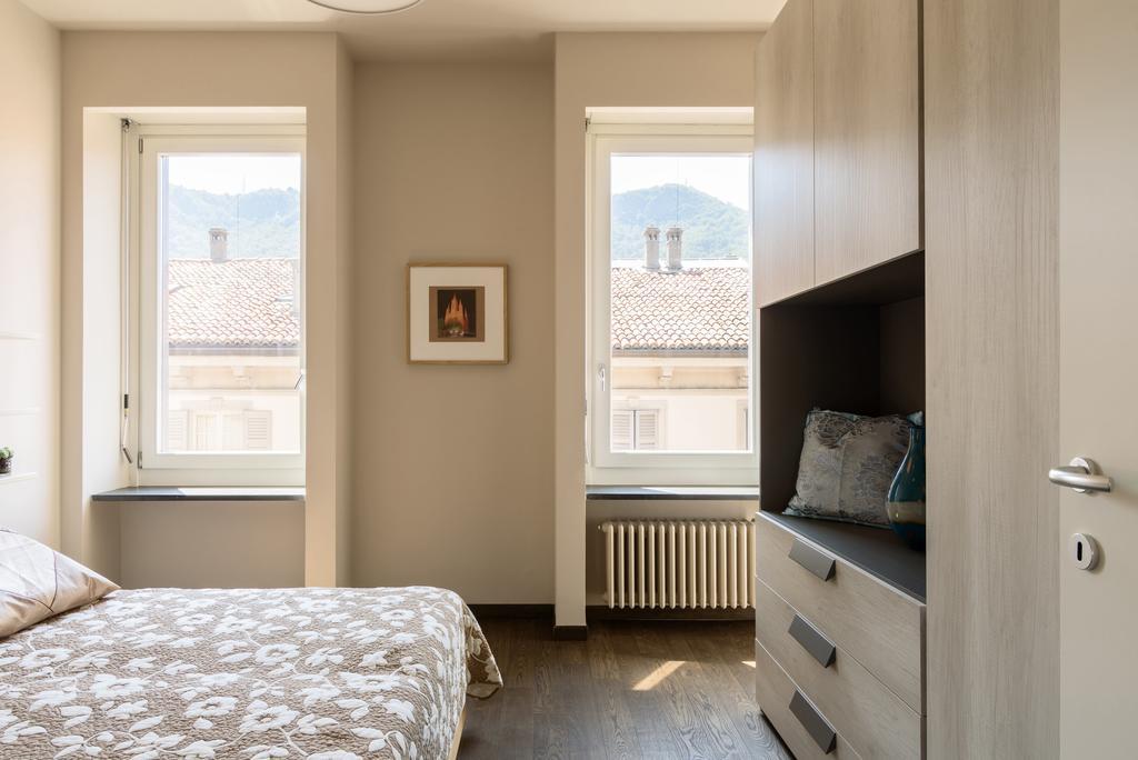 Numero Due Piazza Mazzini - Bymyhomeincomo Exterior foto